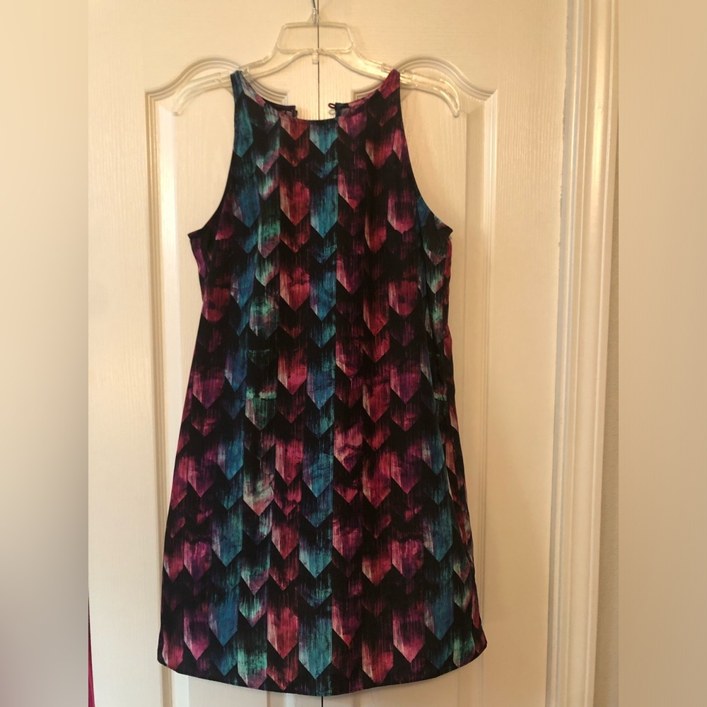 Sleeveless dress
